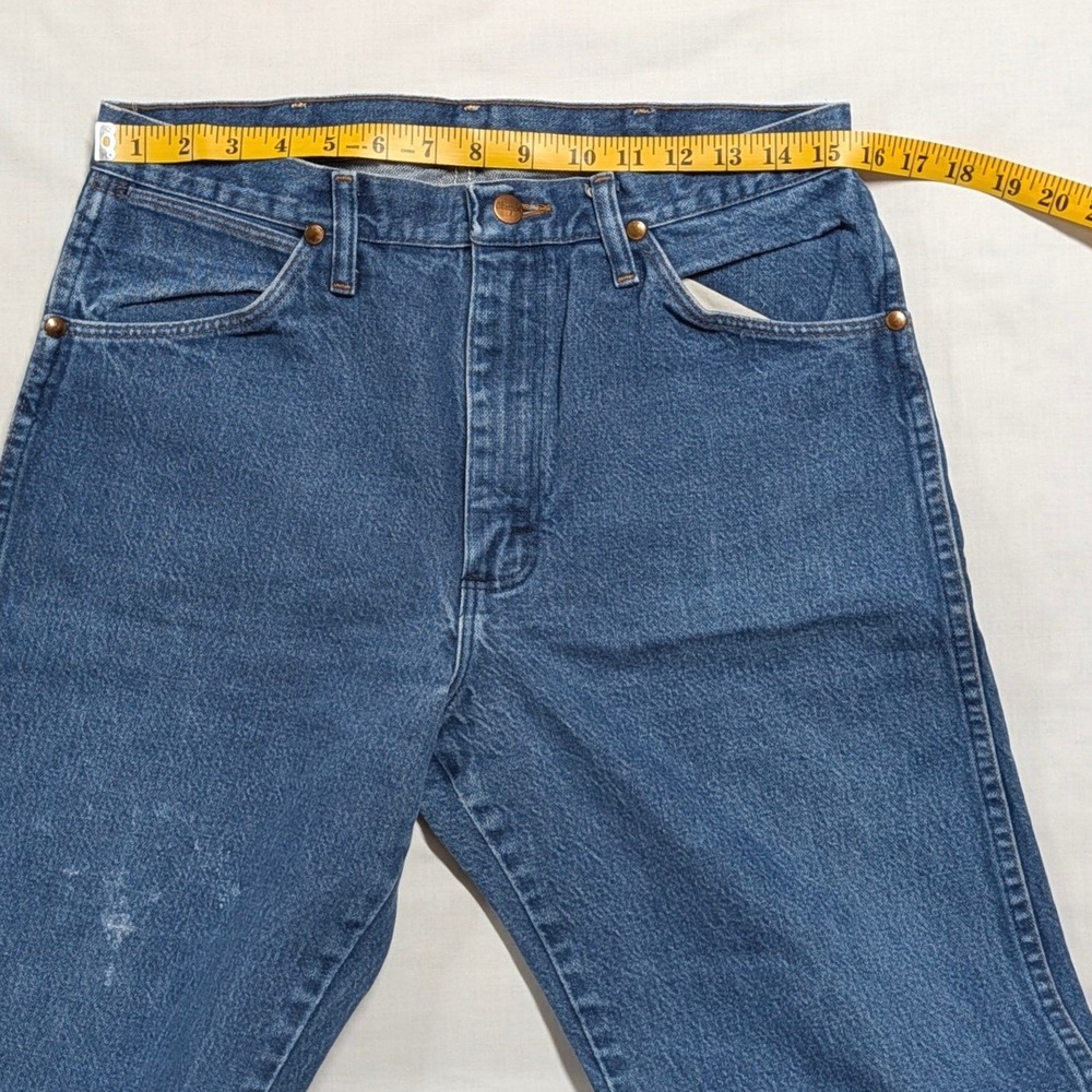 Wrangler 13MWZ Cowboy Cut Original Fit Jeans Blue Denim 33x32 Mens Straight Leg - Picture 4 of 13